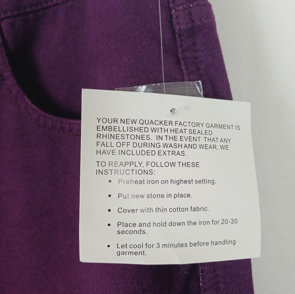 NWT Quacker Factory Jeans Bootcut Dream Jeannes Burgundy Sz 14 A210151 - Picture 2 of 7